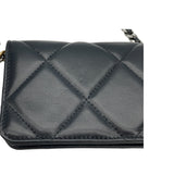 シャネル CHANEL CHANEL19　チェーンクラッチバッグ AP2522 31番台 ブラック GD・SV金具 ラムスキン レディース クラッチバッグ