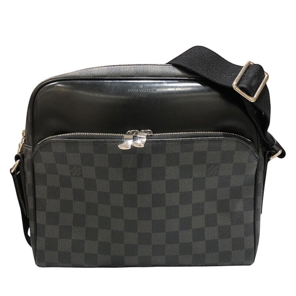 ルイ・ヴィトン LOUIS VUITTON デイトンPM M41408 ブラック/シルバー金具 ダミエグラフィットキャンバス メンズ ショルダーバッグ