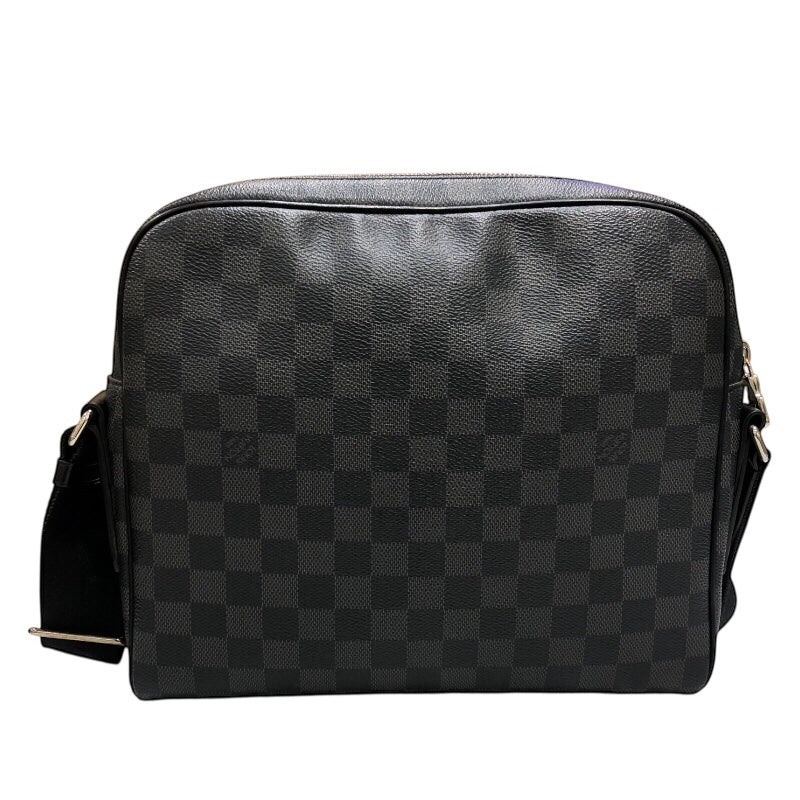 ルイ・ヴィトン LOUIS VUITTON デイトンPM M41408 ブラック/シルバー金具 ダミエグラフィットキャンバス メンズ ショルダーバッグ