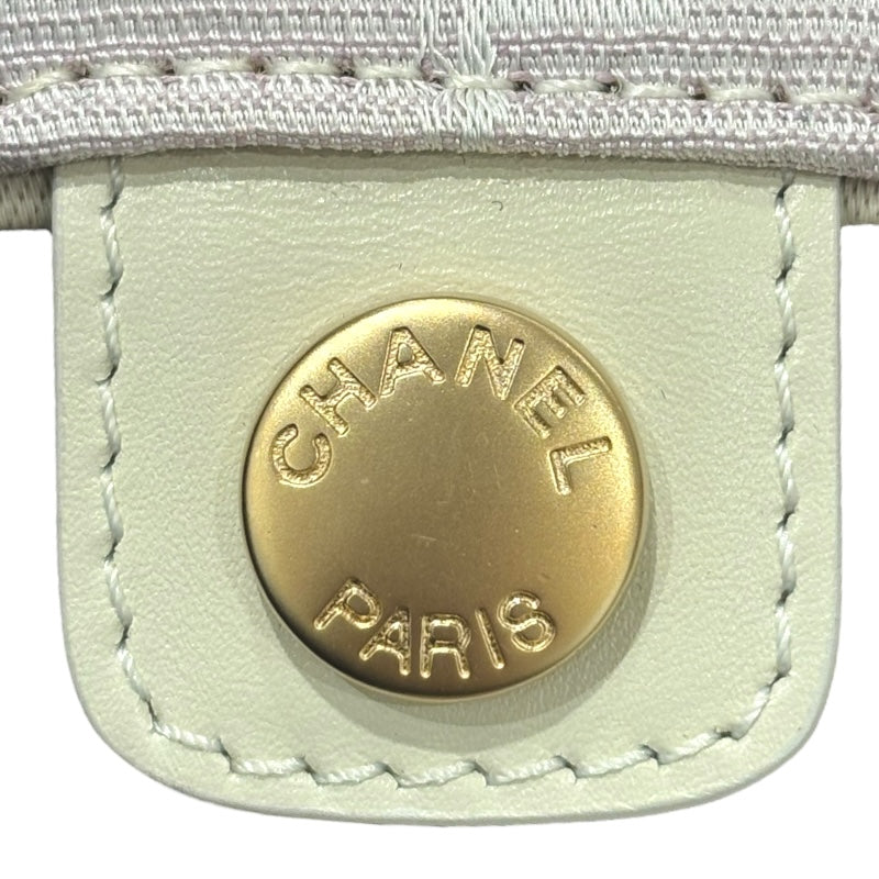 シャネル CHANEL ニュートラベルラインハンドバッグ A20518 7番台 ナイロン レディース ハンドバッグ