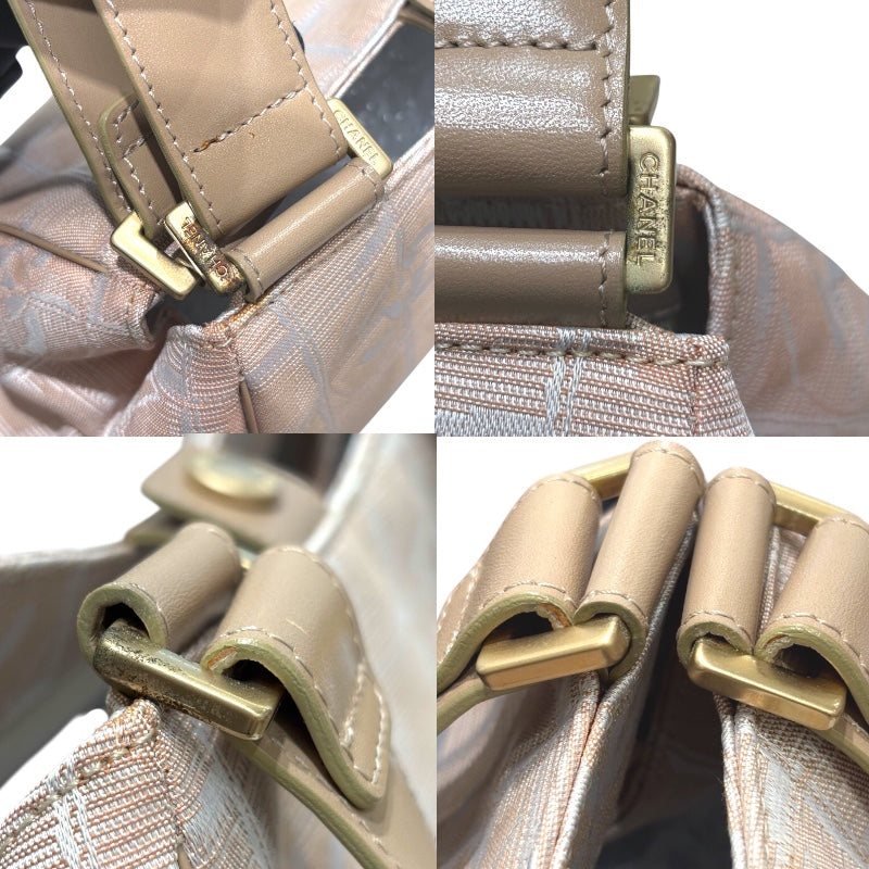 シャネル CHANEL ニュートラベルラインハンドバッグ A20518　8番台 ベージュ ナイロン ハンドバッグ