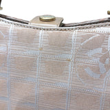 シャネル CHANEL ニュートラベルラインハンドバッグ A20518　8番台 ベージュ ナイロン ハンドバッグ