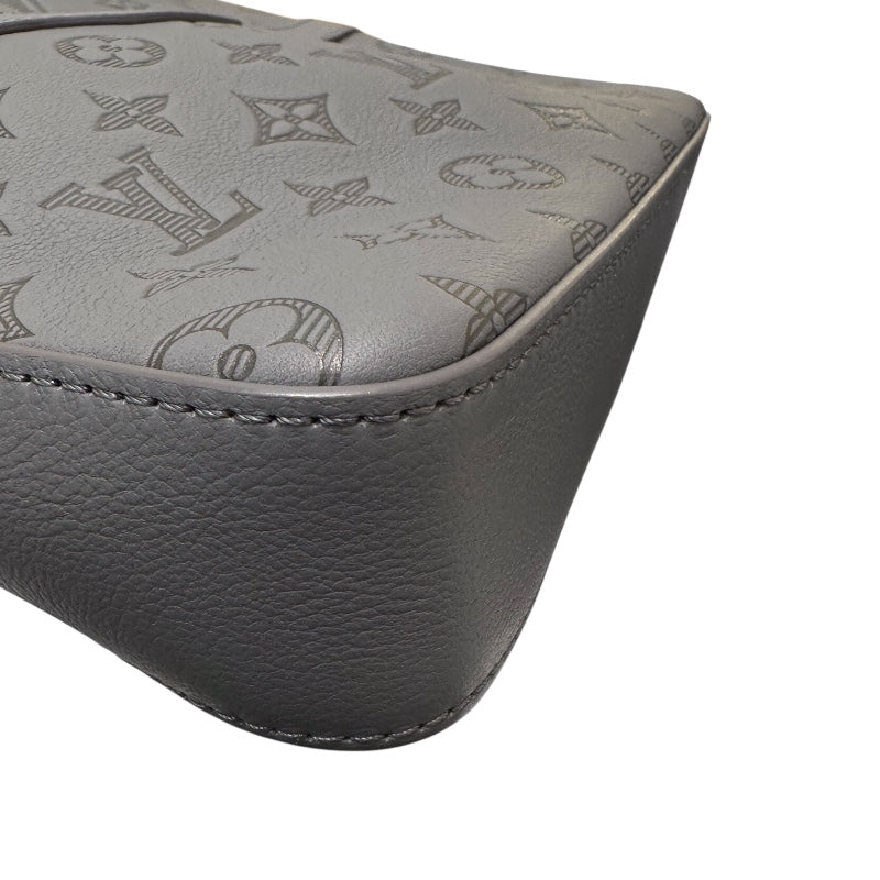 ルイ・ヴィトン LOUIS VUITTON トリオ・メッセンジャー M46603 モノグラムシャドウ レザー メンズ