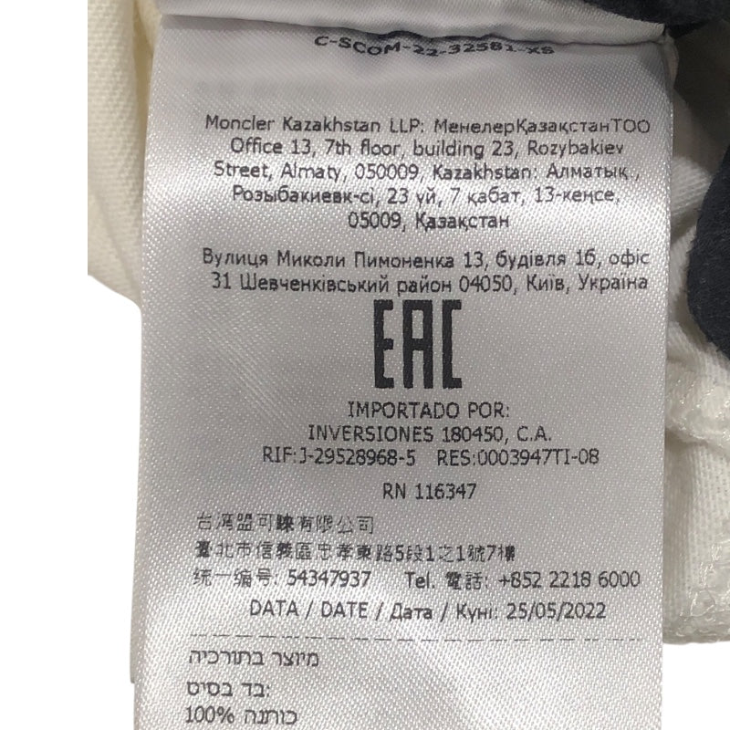 モンクレール MONCLER ロゴワッペンTシャツ ホワイト コットン 半袖Ｔシャツ