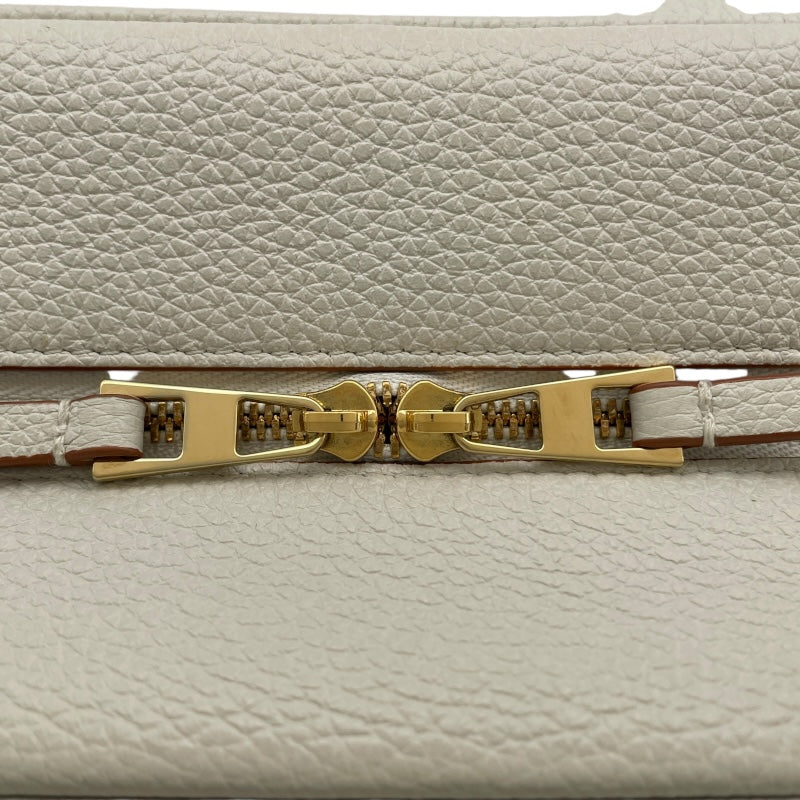 ロエベ LOEWE アマソナ19 ホワイト レザー レディース ショルダー