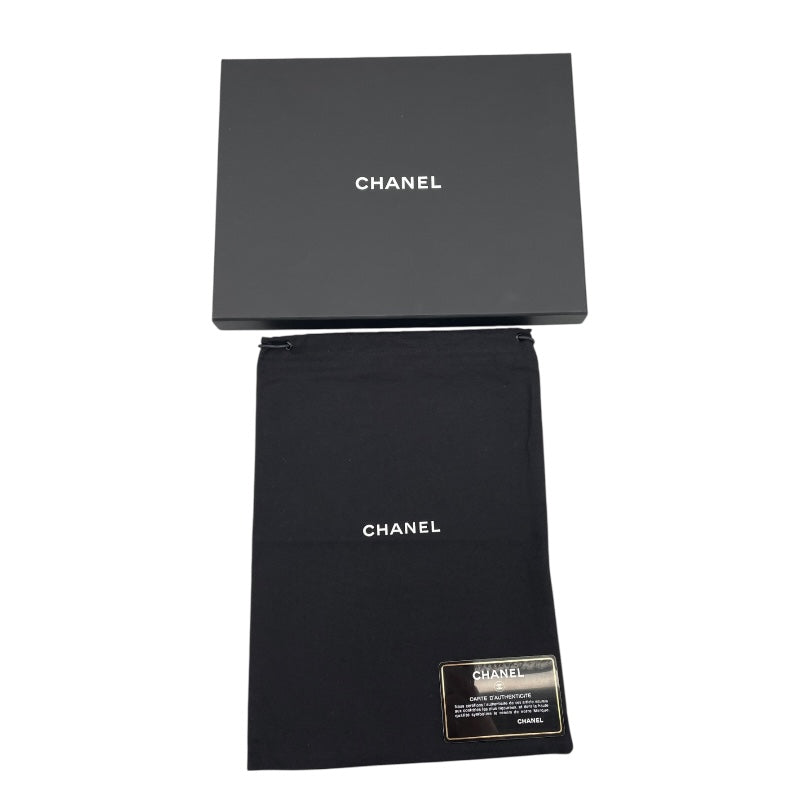 シャネル CHANEL ココマーク クラッチ 21番台 ピンク ラムスキン レディース