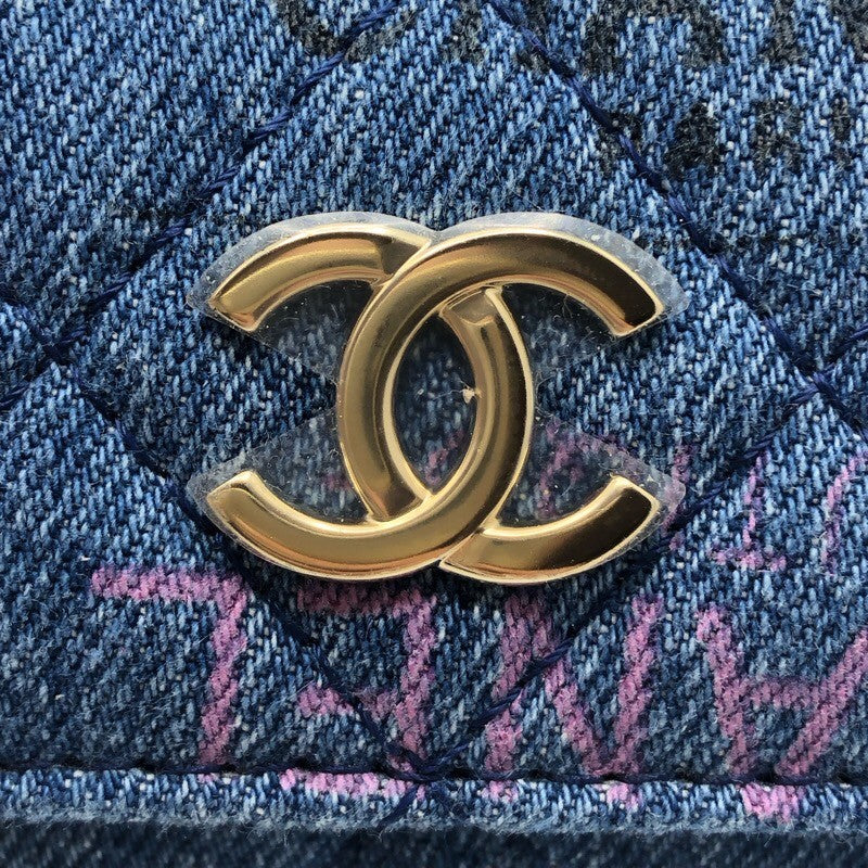 シャネル　ショルダーバック　デニム　クラッチ シャネル クラッチバッグ チェーン カメリア デニム CHANEL (CHANEL