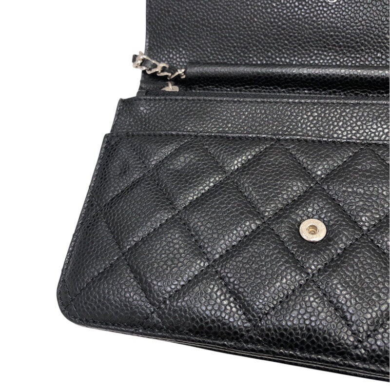 シャネル CHANEL マトラッセ チェーンウォレット A33814 ブラック×SV金具 キャビアスキン レディース ウォレットチェーン