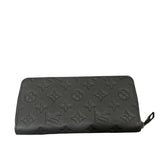 ルイ・ヴィトン LOUIS VUITTON ジッピーウォレット ・ヴェルティカル M69047 ブラック トリヨンレザー メンズ 長財布
