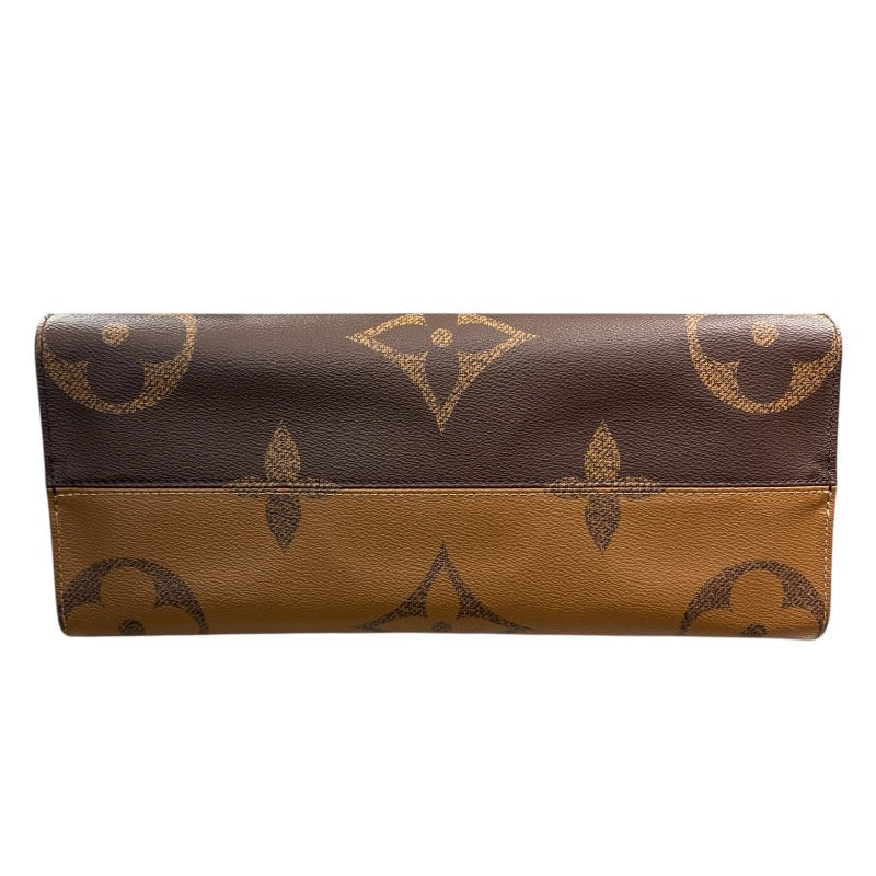 ルイ・ヴィトン LOUIS VUITTON オンザゴーMM M4532 ブラウン モノグラムジャイアント・リバース レディース ハンドバッグ