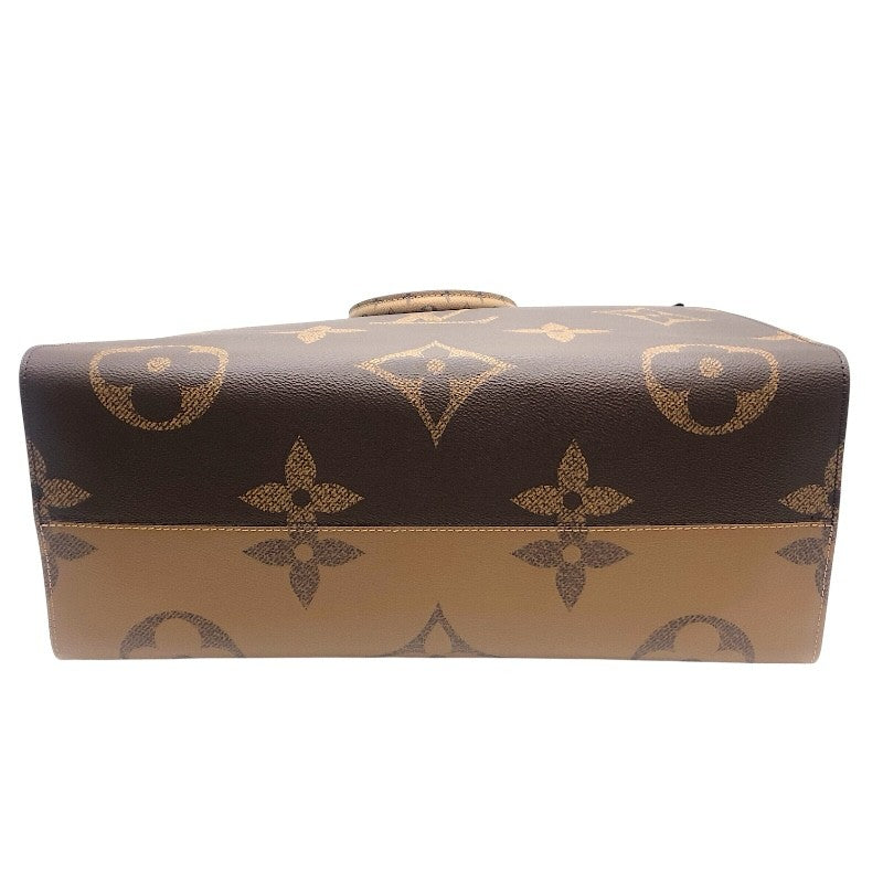 ルイ・ヴィトン LOUIS VUITTON オンザゴーGM M45320 ブラウン モノグラム・ジャイアントリバース ユニセックス トートバッグ