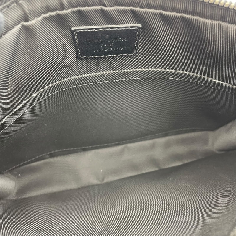 ルイ・ヴィトン LOUIS VUITTON トリオメッセンジャー M69443 ブラック モノグラム・エクリプス メンズ ショルダーバッグ