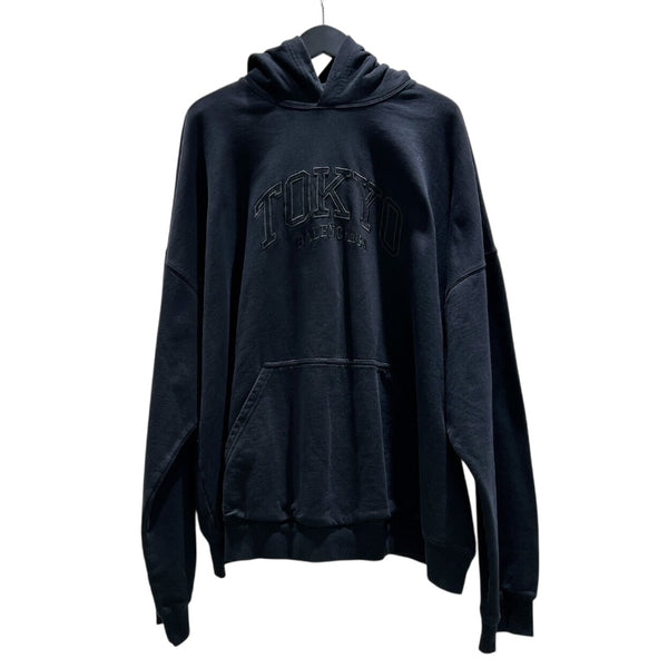 バレンシアガ BALENCIAGA TOKYO ロゴ刺繍スウェットパーカー 2022年 674988 ブラック コットン メンズ パーカー