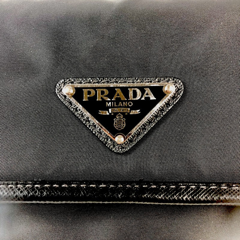 プラダ PRADA Re-Nylon xサフィアーノレザー ショルダーバッグ 2VD034 ブラック シルバー金具 ナイロン ナイロン メンズ ショルダーバッグ