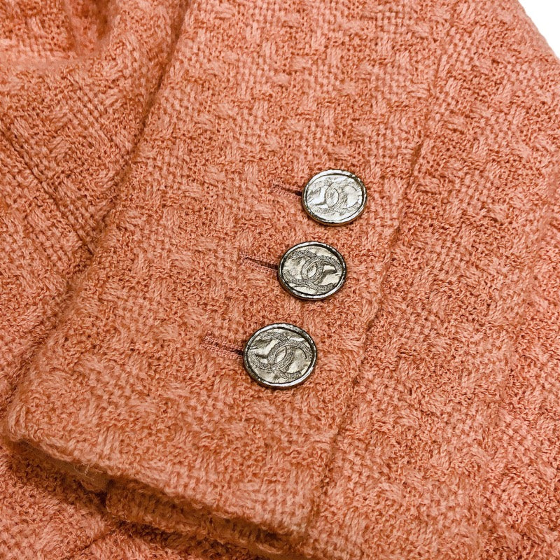 シャネル CHANEL ココマークボタンツイードジャケット P71171 サーモンピンク 毛 レディース ノーカラージャケット