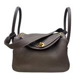 エルメス HERMES リンディ26 C刻印(2018年) エトゥープ/GD金具 トリヨン レディース ハンドバッグ