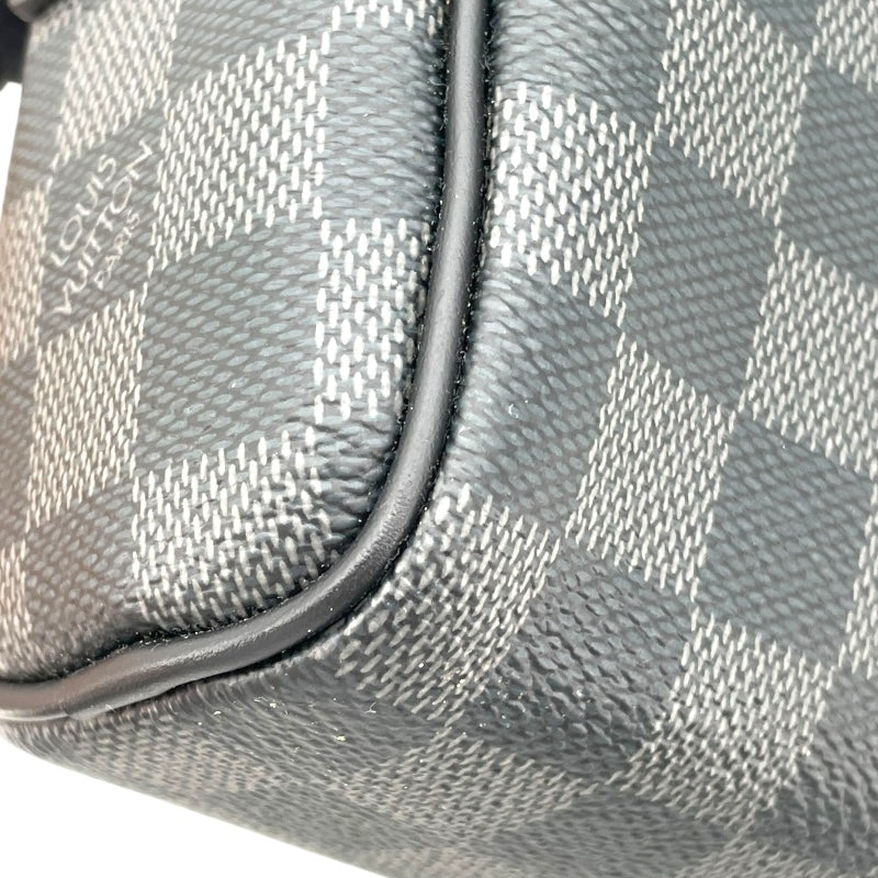 ルイ・ヴィトン LOUIS VUITTON デイトンPM N41408 グレー ダミエ・グラフィット メンズ ショルダーバッグ