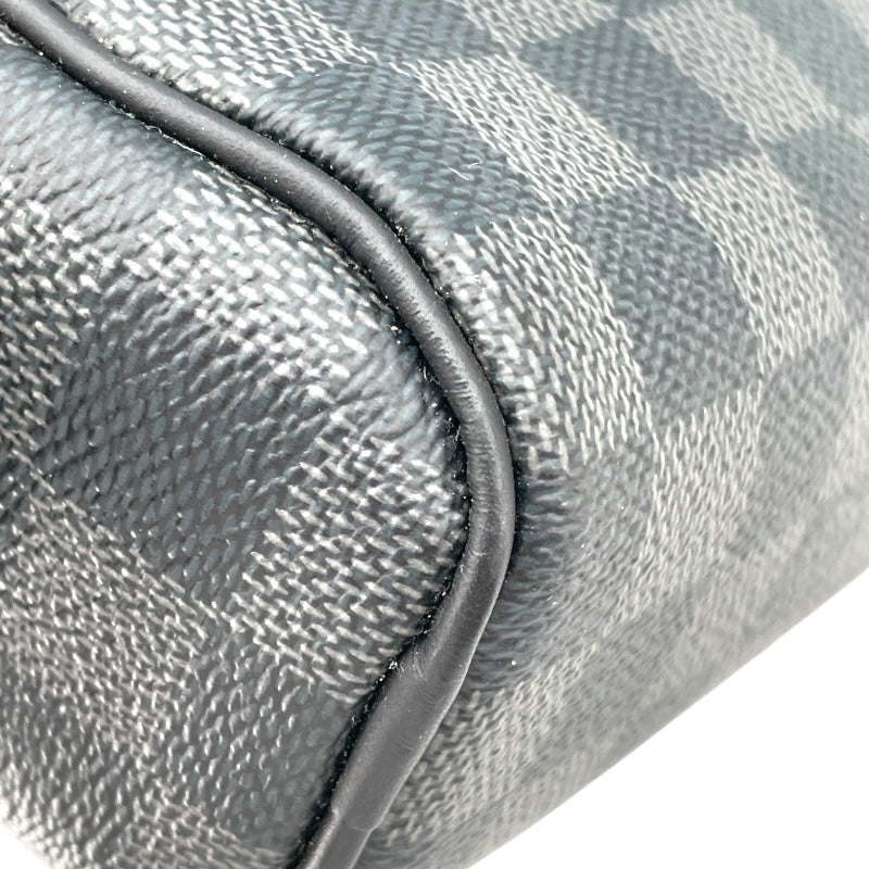 ルイ・ヴィトン LOUIS VUITTON デイトンPM N41408 グレー ダミエ・グラフィット メンズ ショルダーバッグ