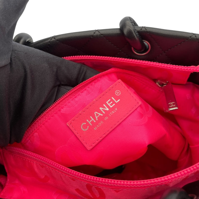 シャネル CHANEL カンボンライントートミディアム A25166 15番台