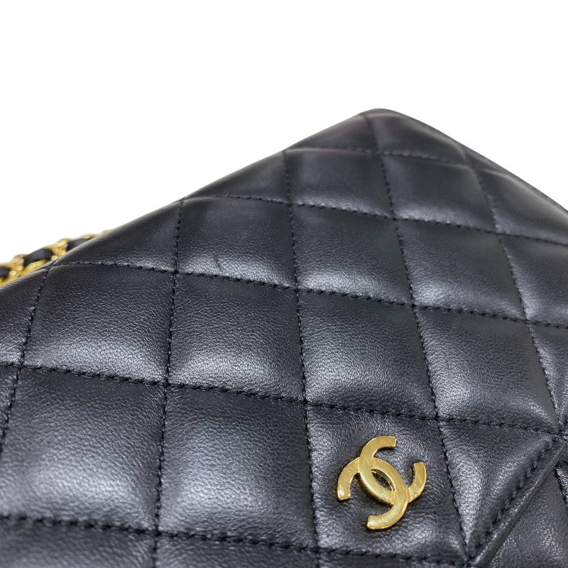 シャネル CHANEL マトラッセチェーン ウォレット A33814 23番台 ブラック ゴールド金具 ラムスキン レディース ショルダーバッグ