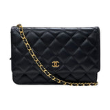 シャネル CHANEL マトラッセチェーン ウォレット A33814 23番台 ブラック ゴールド金具 ラムスキン レディース ショルダーバッグ