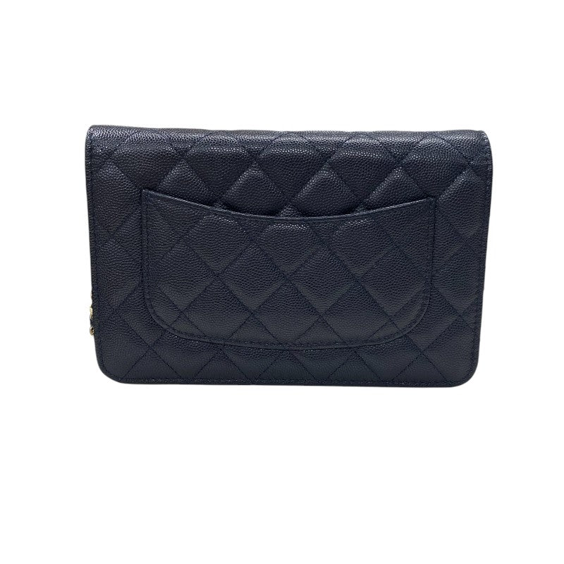 シャネル CHANEL マトラッセチェーン ウォレット A33814 26番台 ネイビー ゴールド金具 キャビアスキン レディース ショルダーバッグ