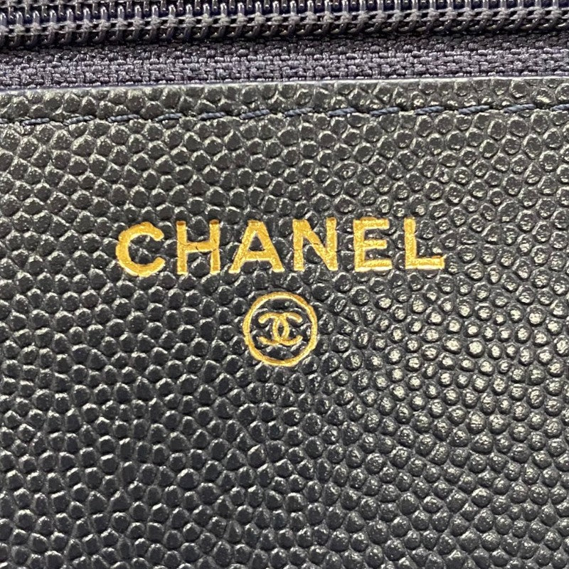 シャネル CHANEL マトラッセチェーン ウォレット A33814 26番台 ネイビー ゴールド金具 キャビアスキン レディース ショルダーバッグ