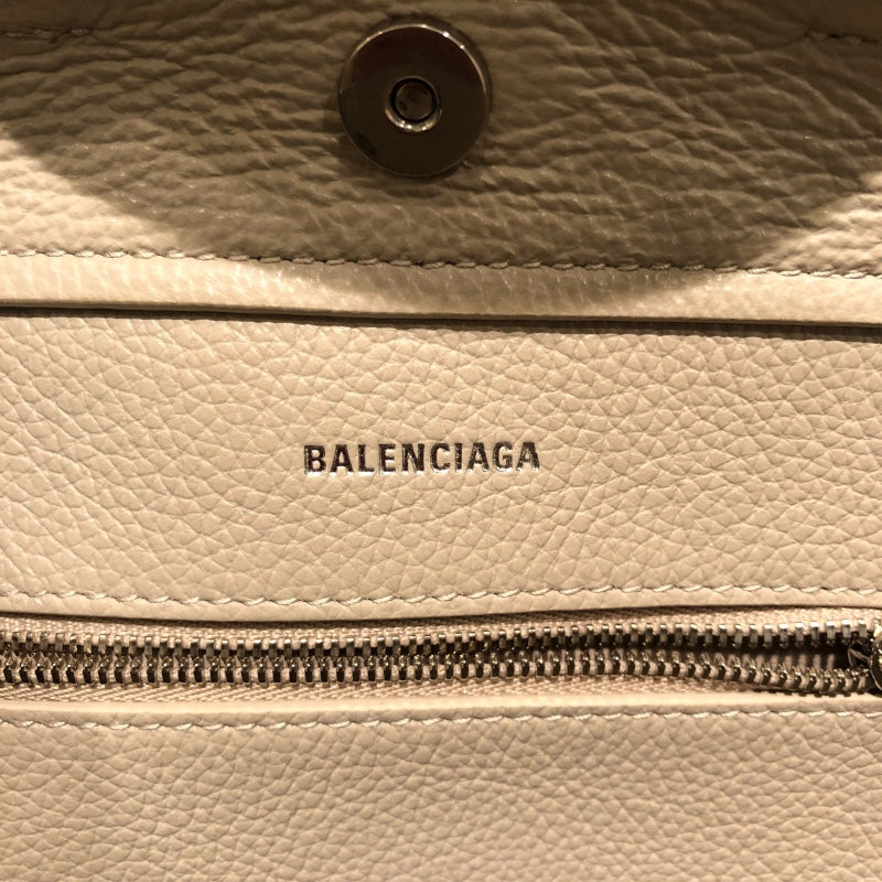 バレンシアガ BALENCIAGA ｴﾌﾞﾘﾃﾞｲXS 672793 ベージュ レザー レディース ショルダーバッグ
