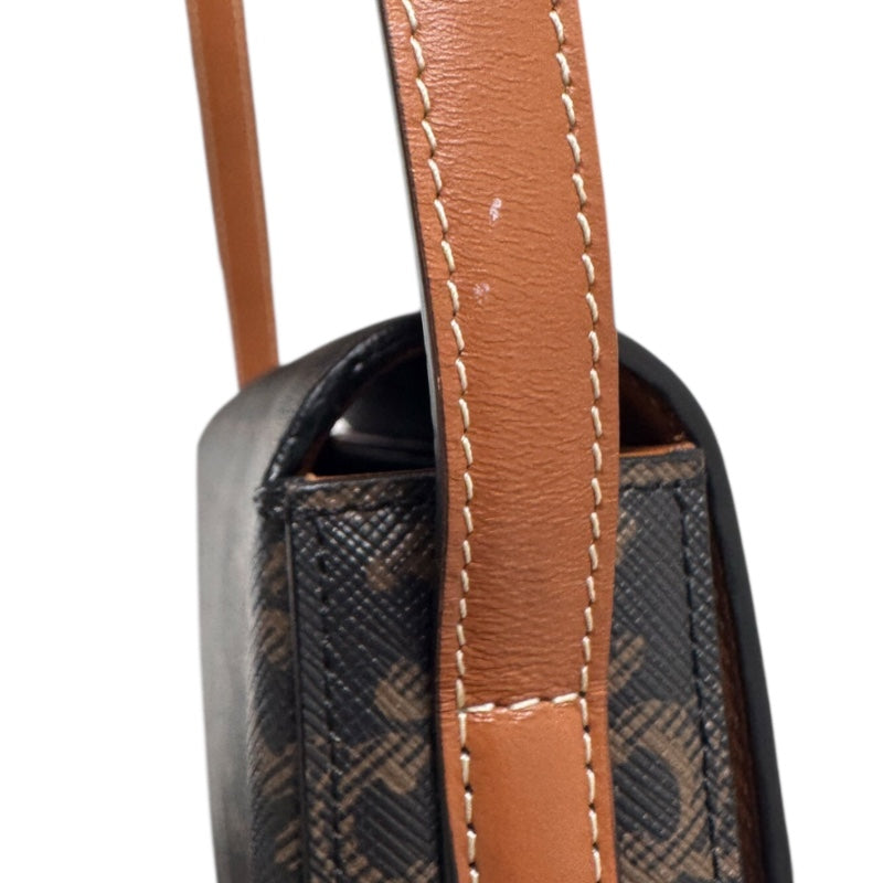 セリーヌ CELINE ショルダーバッグ　クロード 194142 タン トリヨンフキャンバス レディース