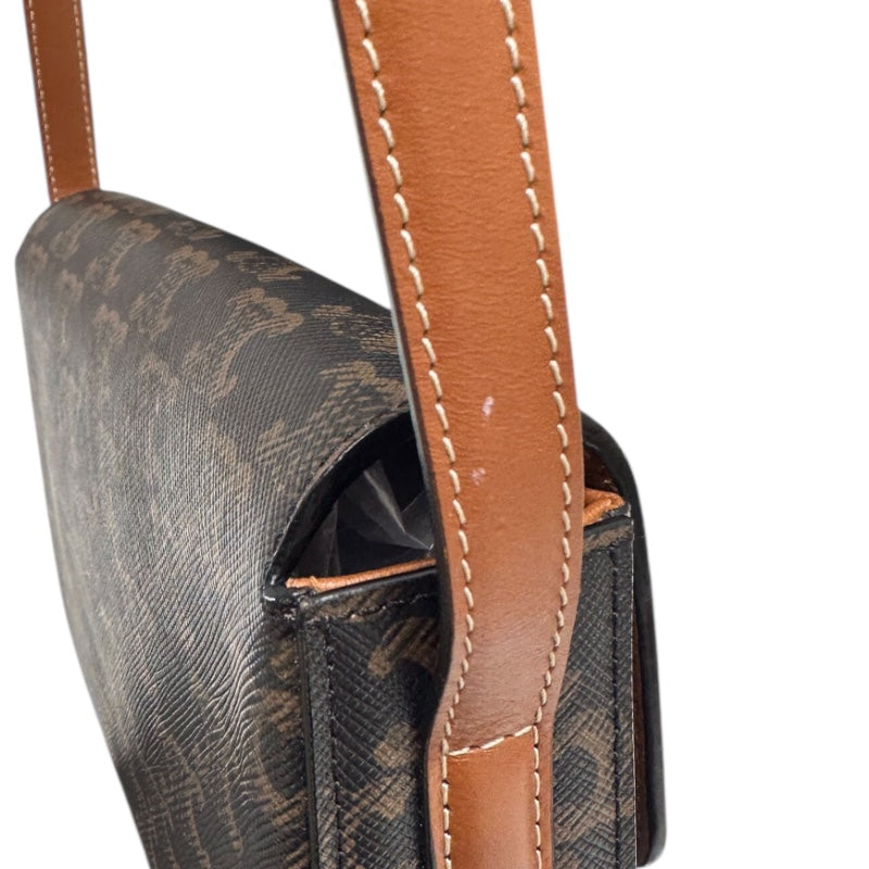セリーヌ CELINE ショルダーバッグ　クロード 194142 タン トリヨンフキャンバス レディース
