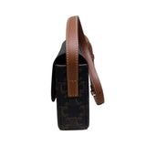 セリーヌ CELINE ショルダーバッグ　クロード 194142 タン トリヨンフキャンバス レディース