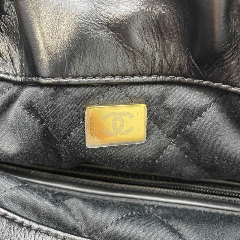 シャネル CHANEL CHANEL22 バックパック AS3859 ブラック シャイニーカーフスキン レディース リュック・デイパック