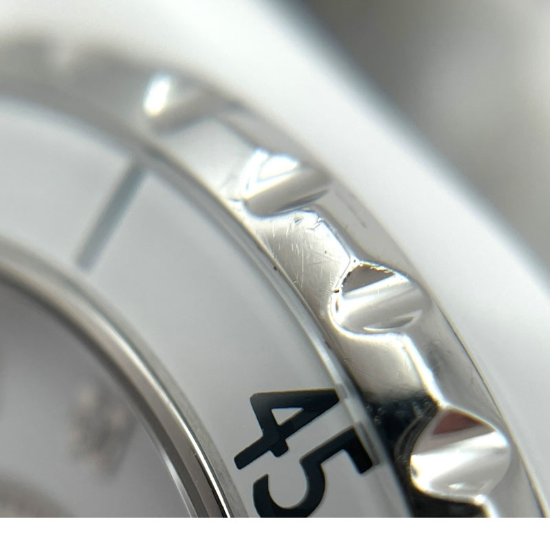 シャネル CHANEL J12 33M H2123 ホワイト セラミック クオーツ レディース 腕時計