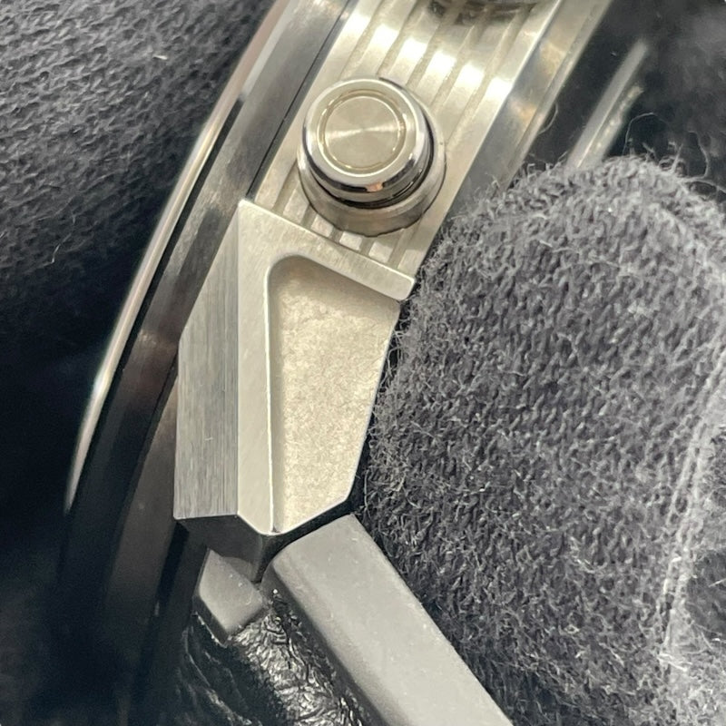 タグ・ホイヤー TAG HEUER カレラ キャリバー ホイヤー01 クロノグラフ アストンマーティン CAR2A1AB ブラック SS/セラミック 自動巻き メンズ 腕時計
