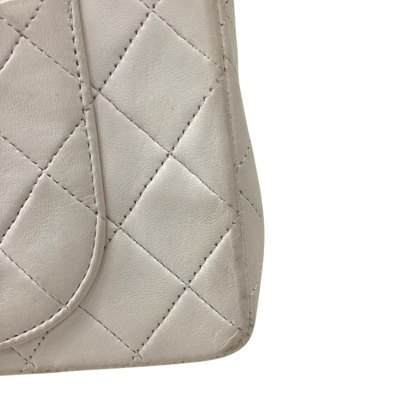 シャネル CHANEL マトラッセ23 A01113 ホワイト ゴールド金具 ラムスキン レディース ショルダーバッグ
