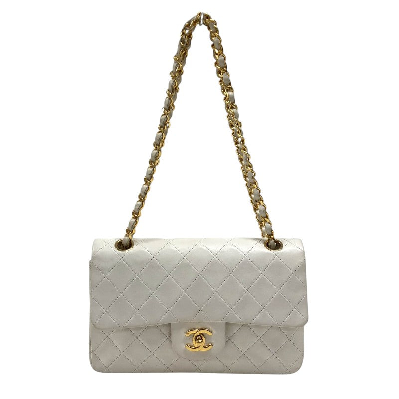 シャネル CHANEL マトラッセ23 A01113 ホワイト ゴールド金具 ラムスキン レディース ショルダーバッグ