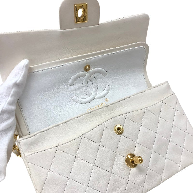 シャネル CHANEL マトラッセ23 A01113 ホワイト ゴールド金具 ラムスキン レディース ショルダーバッグ