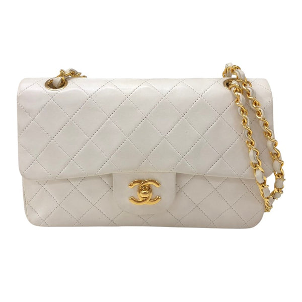 シャネル CHANEL マトラッセ23 A01113 ホワイト ゴールド金具 ラムスキン レディース ショルダーバッグ