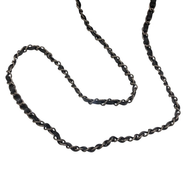 シャネル CHANEL ミニマトラッセ20 A69900 ブラック　シルバー金具 キャビア レディース ショルダーバッグ