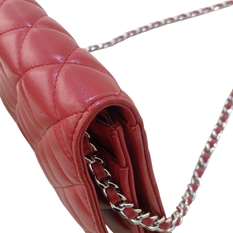 シャネル CHANEL マトラッセチェーンウォレット 14番台 A33814 レッド シルバー金具 ラム レディース ショルダーバッグ