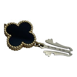 ヴァンクリーフ＆アーペル Van Cleef & Arpels アルハンブラ ブレスレットウォッチ ホワイトシェル 136674(VCARF 53500) ホワイトシェル K18YG レディース 腕時計