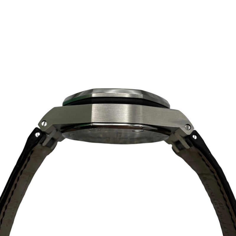 オーデマ・ピゲ AUDEMARS PIGUET ロイヤルオーク オフショア クロノグラフ 26020ST.OO.D001IN.01 ブラック SS メンズ 腕時計