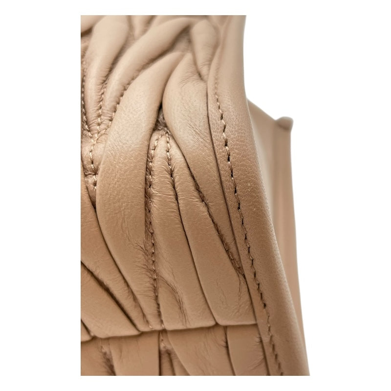 ミュウミュウ miu miu マテラッセ トート 5BG263 ピンクベージュ レザー レディース トートバッグ