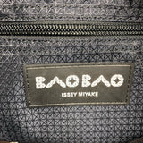 イッセイ ミヤケ ISSEY MIYAKE ルーセント　トートバッグ グレー・ブラック PVC レディース トートバッグ