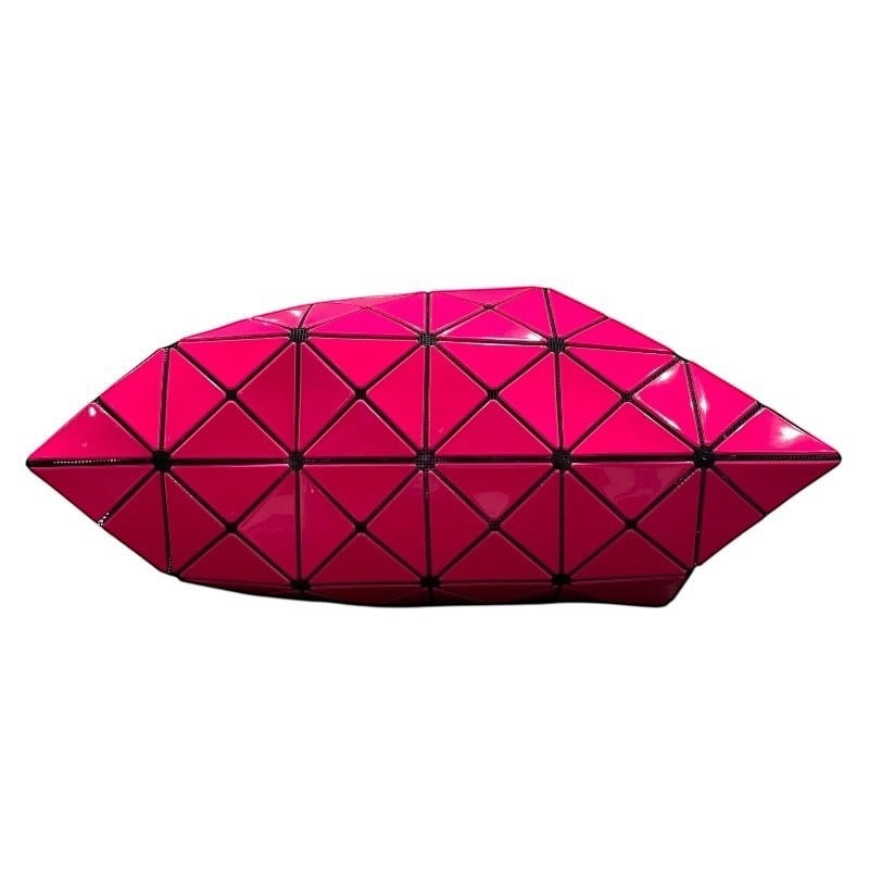 イッセイ ミヤケ ISSEY MIYAKE ルーセントートバッグ ピンク PVC レディース トートバッグ