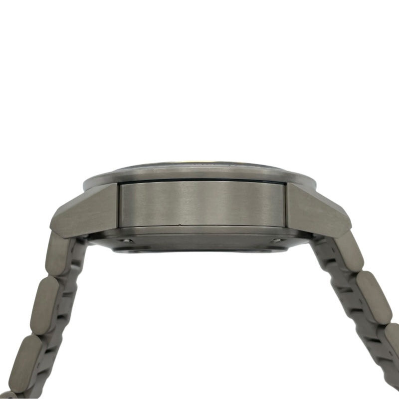 タグ・ホイヤー TAG HEUER カレラ キャリバーホイヤー01 クロノグラフ グレーファントム CAR2A8A.BF0707 グレー チタン メンズ 腕時計