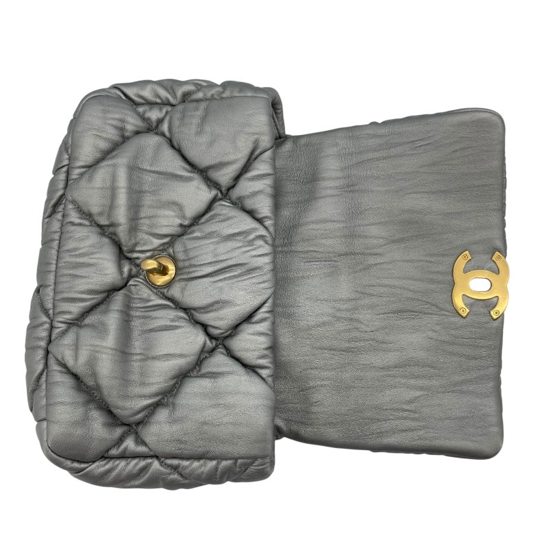 シャネル CHANEL CHANEL 19 バッグ AS1160 シルバー　GD・SV金具 ラム レディース ショルダーバッグ
