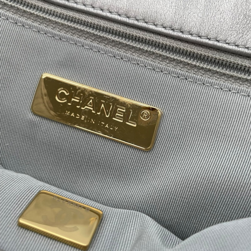 シャネル CHANEL CHANEL 19 バッグ AS1160 シルバー　GD・SV金具 ラム レディース ショルダーバッグ