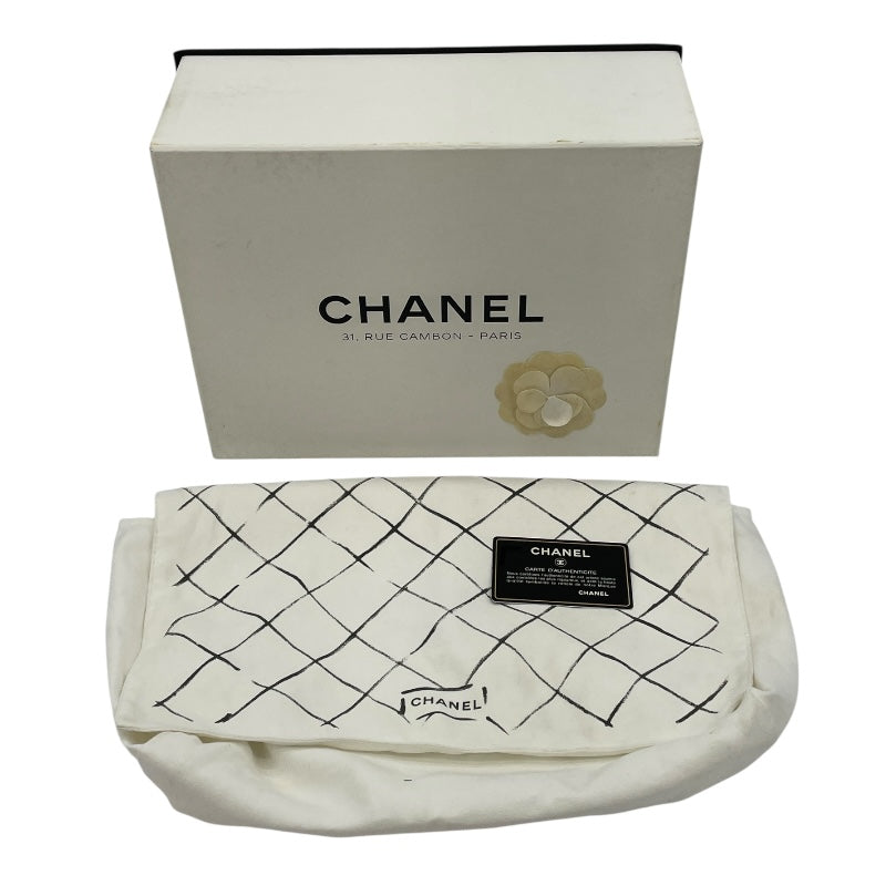 シャネル CHANEL チェーンショルダー ホワイト GDxSV金具 カーフ レディース ショルダーバッグ