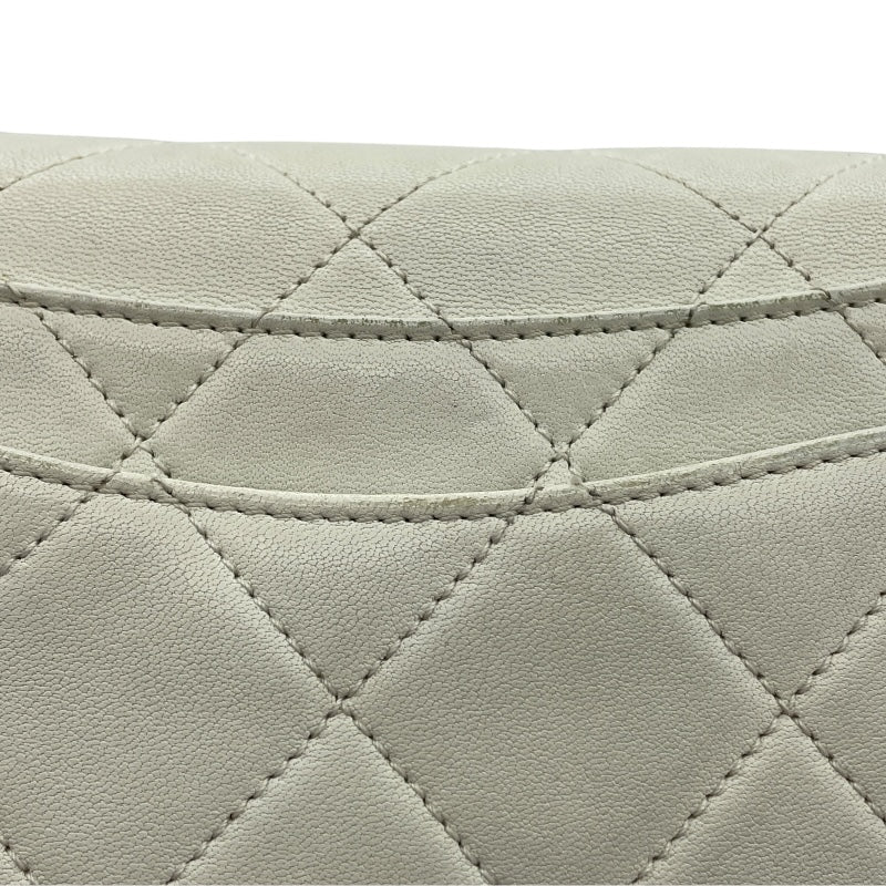 シャネル CHANEL チェーンショルダー ホワイト GDxSV金具 カーフ レディース ショルダーバッグ